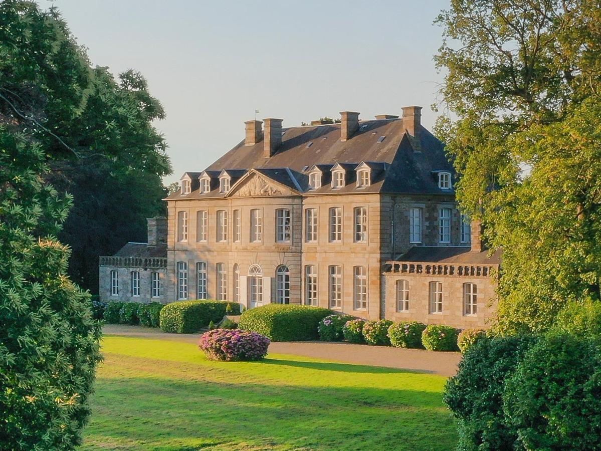 Holiday Home Château de Boucéel Mont Saint Michel Vergoncey Extérieur photo