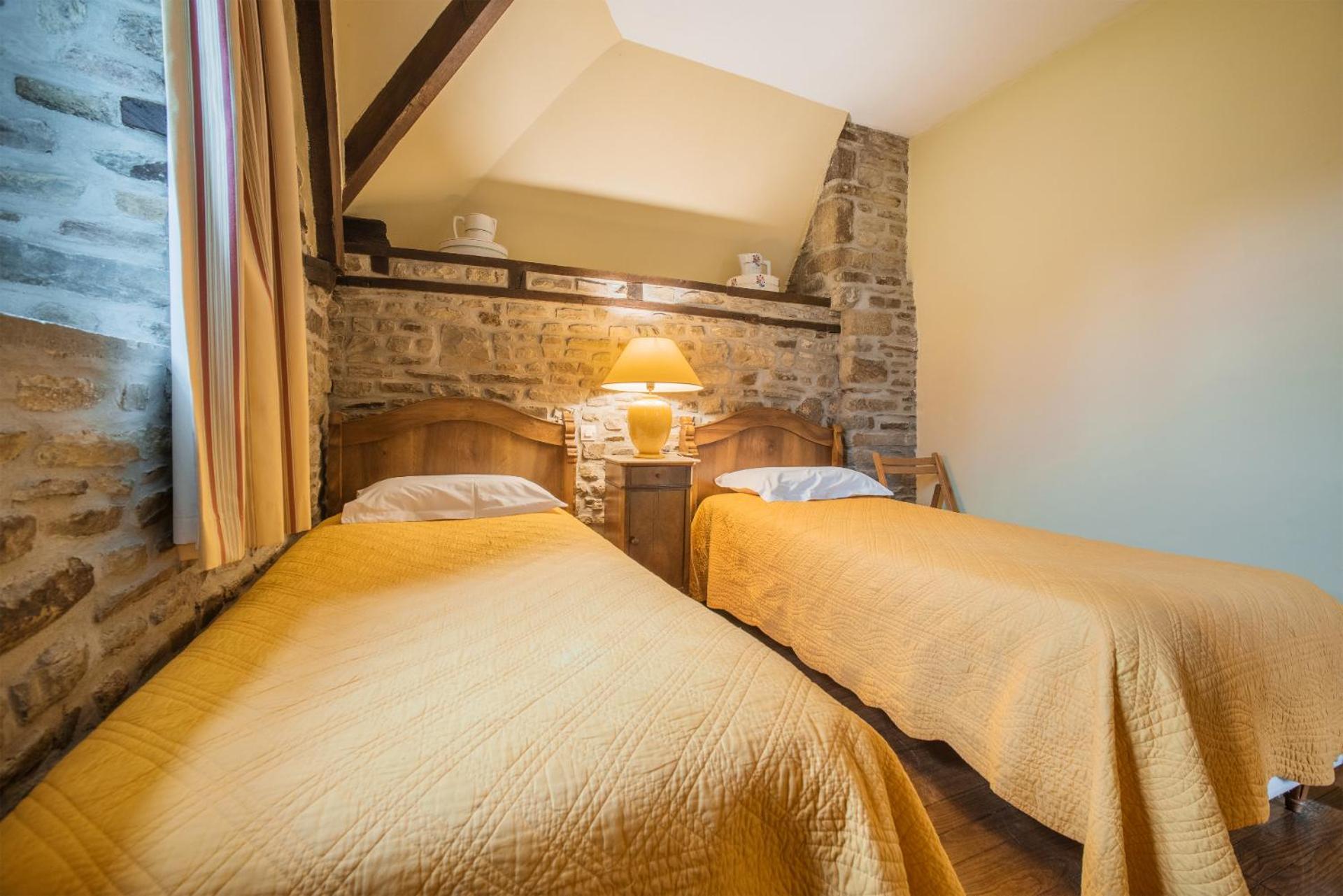 Holiday Home Château de Boucéel Mont Saint Michel Vergoncey Chambre photo